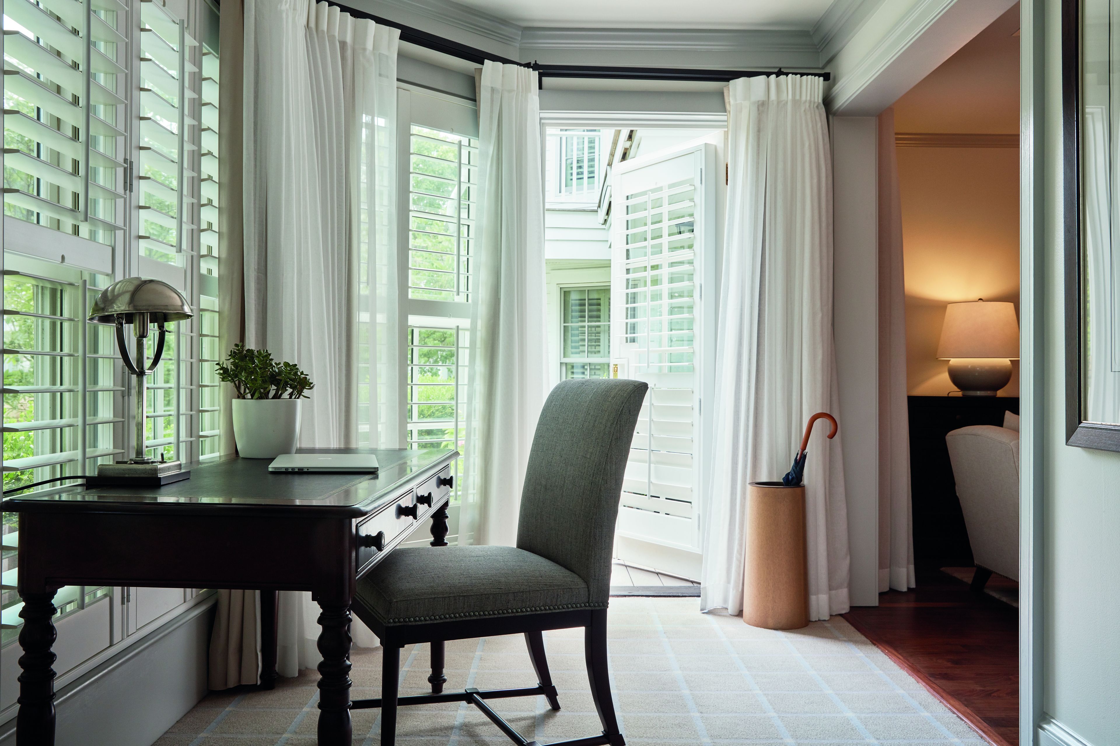 premium bedding, down duvets, in-room safe, desk