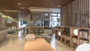 Bar (on property) - Holiday Inn Paris Marne La Vallee (Noisy-le-Grand)