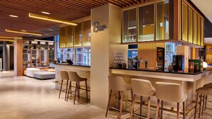 Bar (on property) - Holiday Inn Paris Marne La Vallee (Noisy-le-Grand)