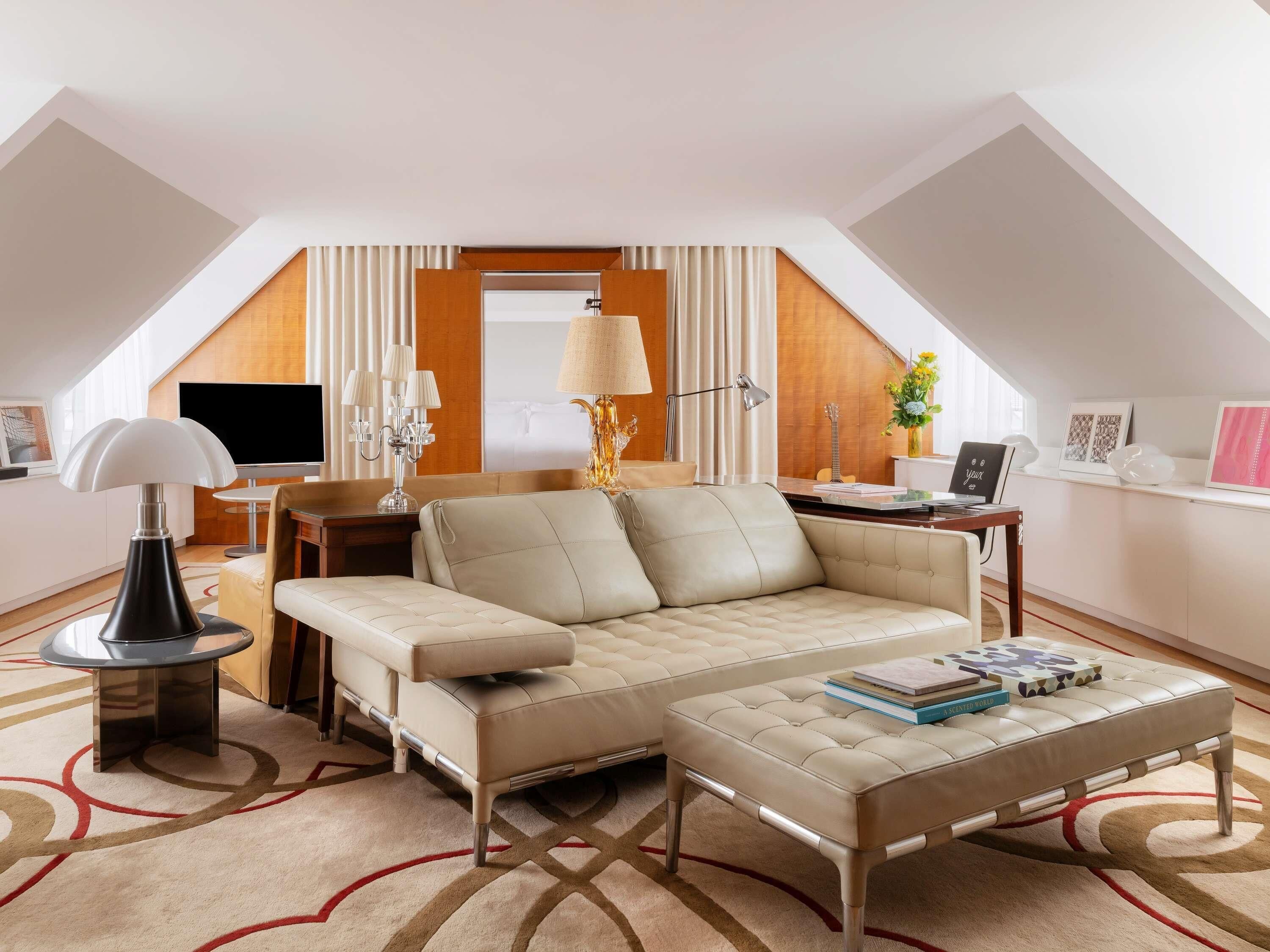 Penthouse Suite