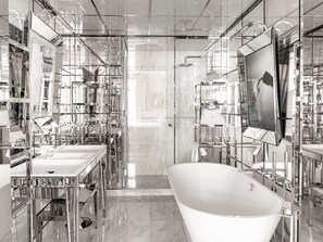 普通套房 | 高級寢具、迷你吧、房內夾萬、手提  電腦工作空間