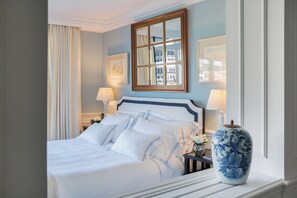 Signature Suite (Signature)