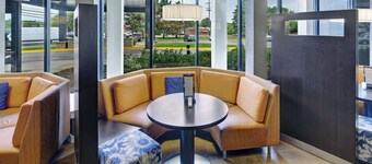 Courtyard by Marriott Chicago Glenview/Northbrook