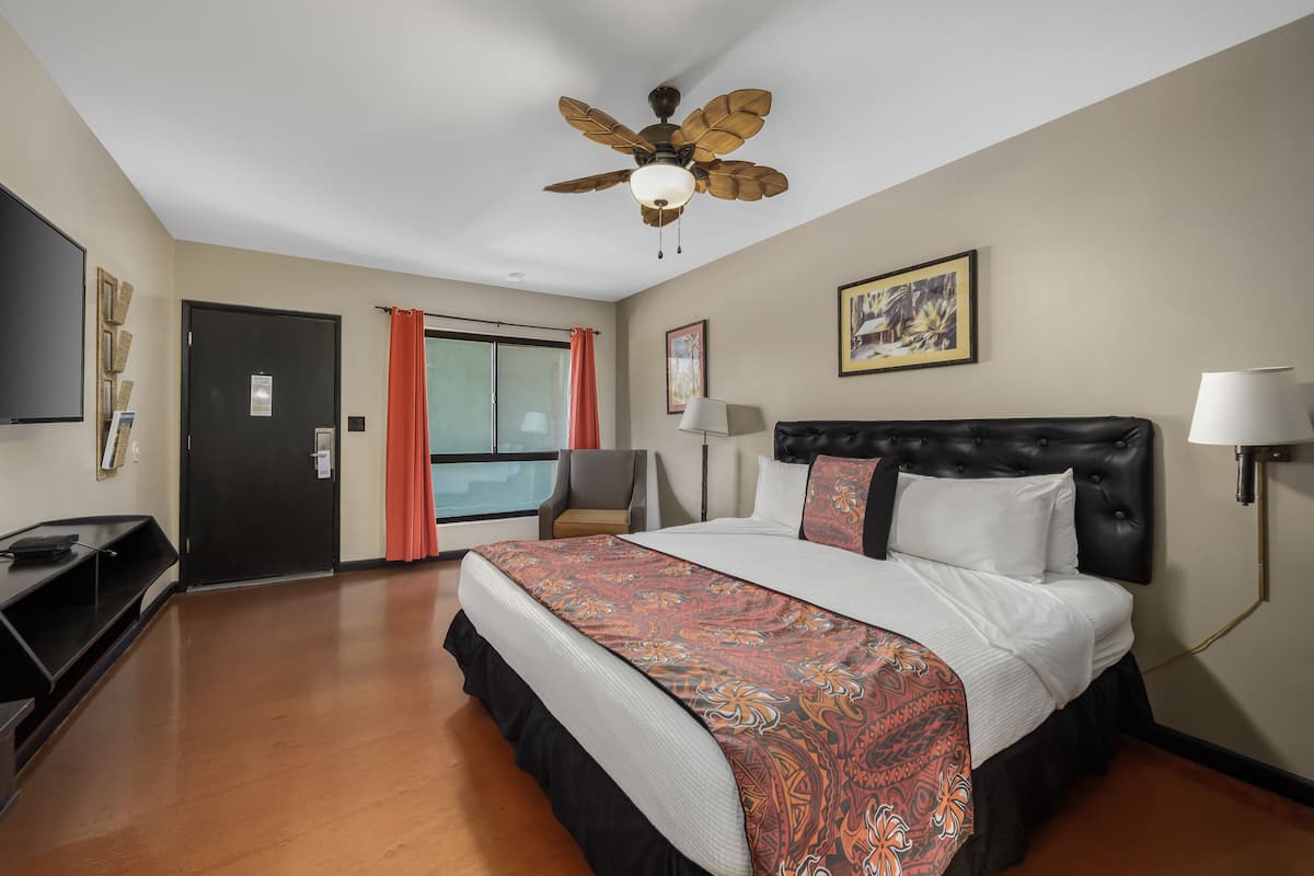 In-room safe, desk, laptop workspace, iron/ironing board