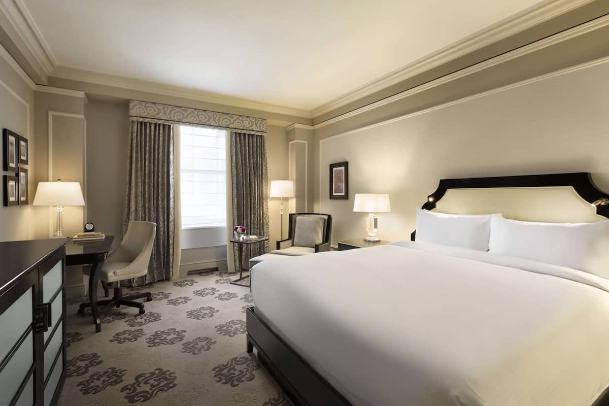 Premium bedding, down comforters, minibar, in-room safe