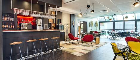 Bar (en la propiedad)