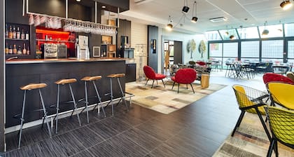 B&B HOTEL Saint-Quentin-en-Yvelines Centre Gare