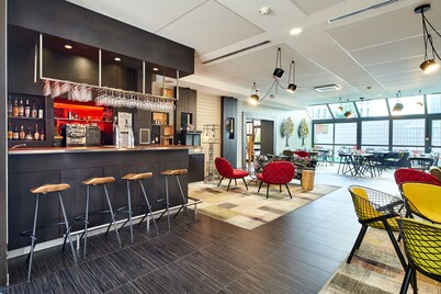 B&B HOTEL Saint-Quentin-en-Yvelines Centre Gare