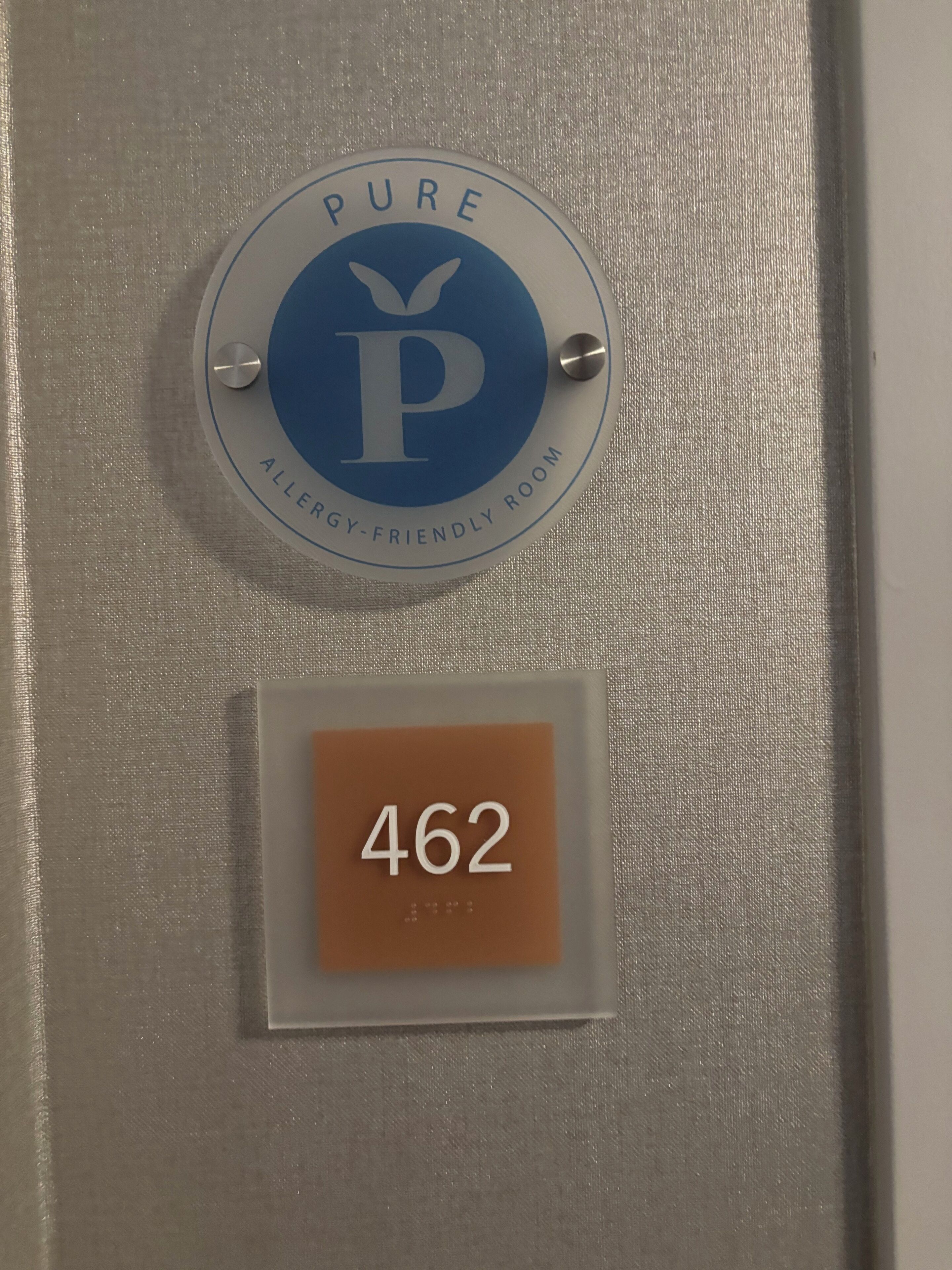 room, 1 king bed (pure) | hypo-allergenic bedding, down duvets, in-room safe, desk