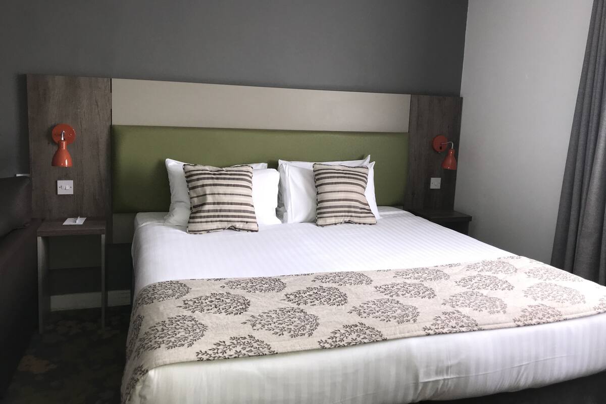 In-room safe, desk, iron/ironing board (on request), bed sheets
