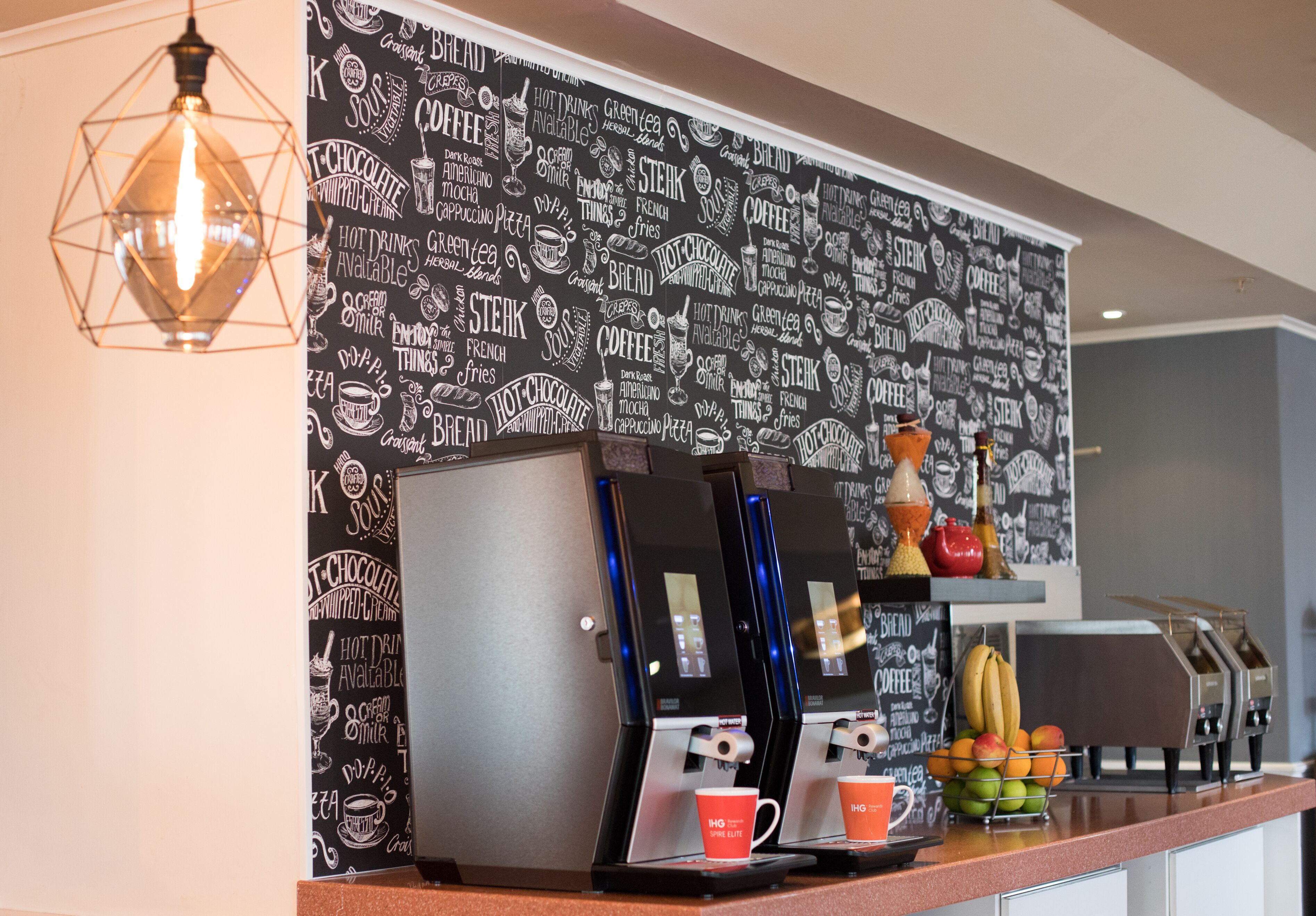 Frokostbuffé hver dag (GBP 16.95 per person)