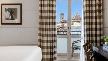Duomo Double with Balcony | Down comforters, minibar, in-room safe, individually decorated