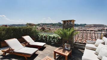 Penthouse (Suite) | Terrace/patio