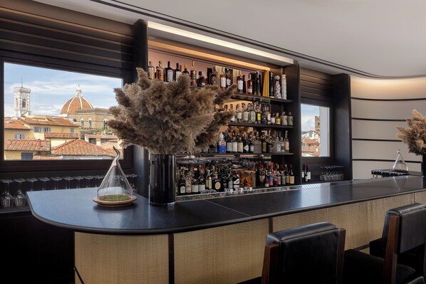 Bar (on property) - Gallery Hotel Art - Lungarno Collection (Florence)