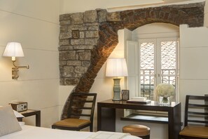 Penthouse (Suite) | Down duvets, minibar, in-room safe, individually decorated - Gallery Hotel Art - Lungarno Collection (Florence)