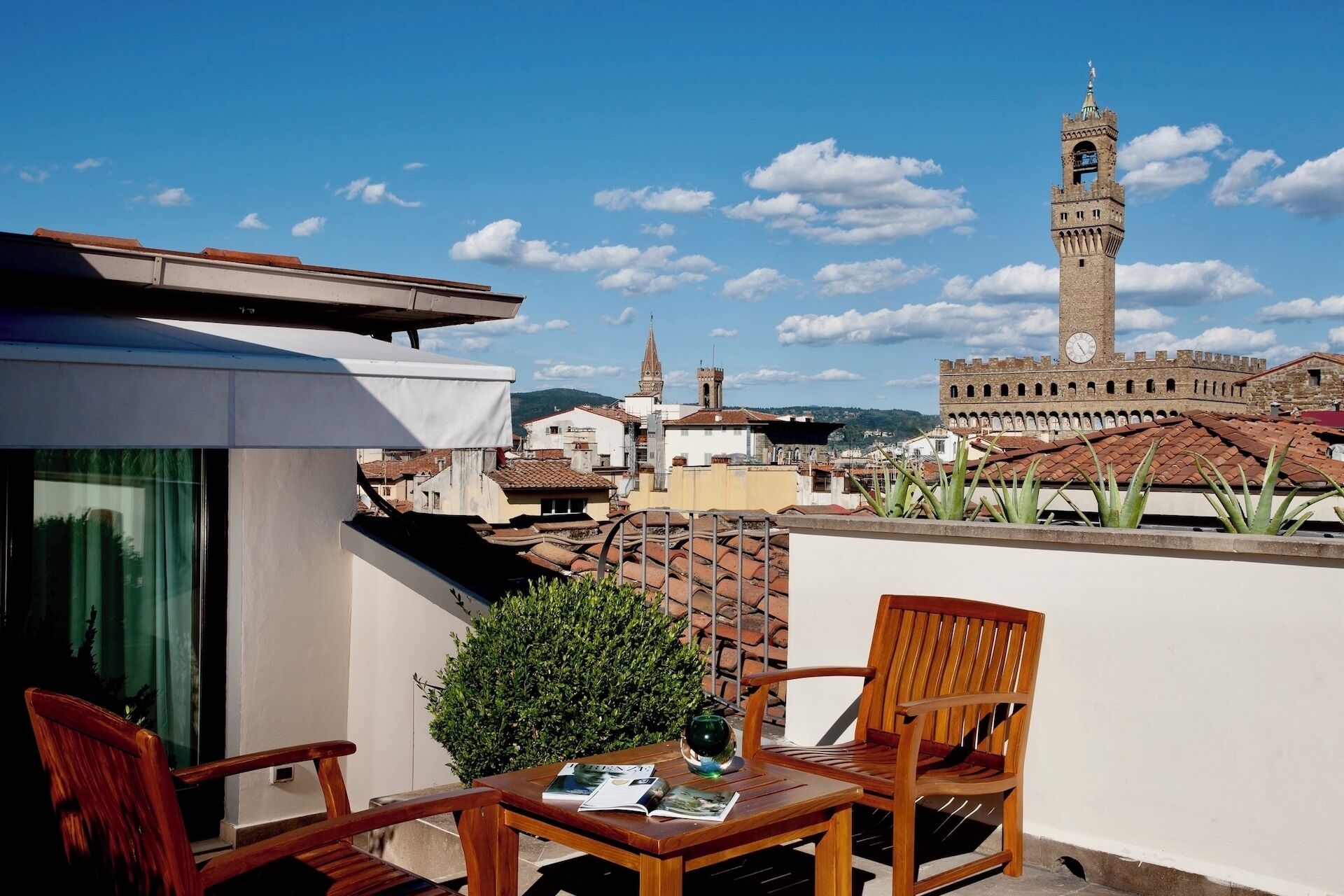 Gallery Suite | Terrace/patio