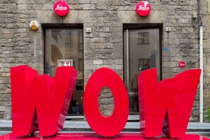 Exterior detail - Gallery Hotel Art - Lungarno Collection (Florence)