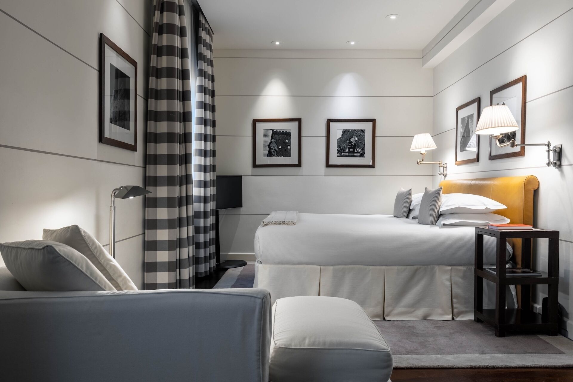 Gallery Deluxe Room | Down comforters, minibar, in-room safe, individually decorated