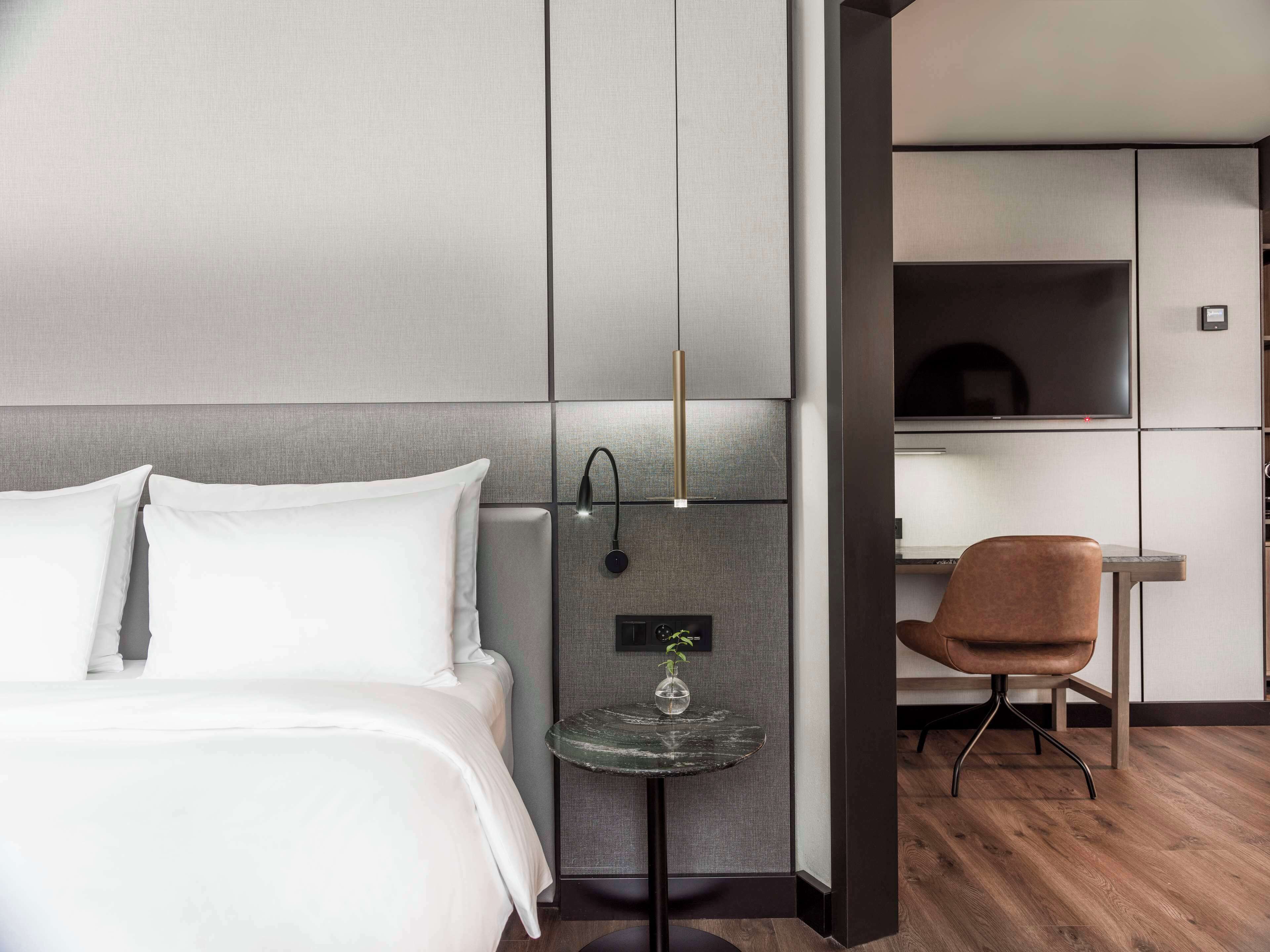 1 sovrum, allergitestade sängkläder och minibar