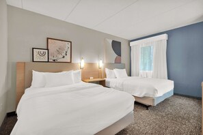 Literie de qualité supérieure, surmatelas, bureau