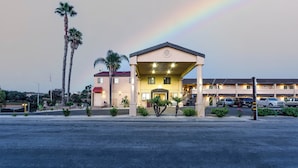 Reception - Aloha Inn (Arroyo Grande)