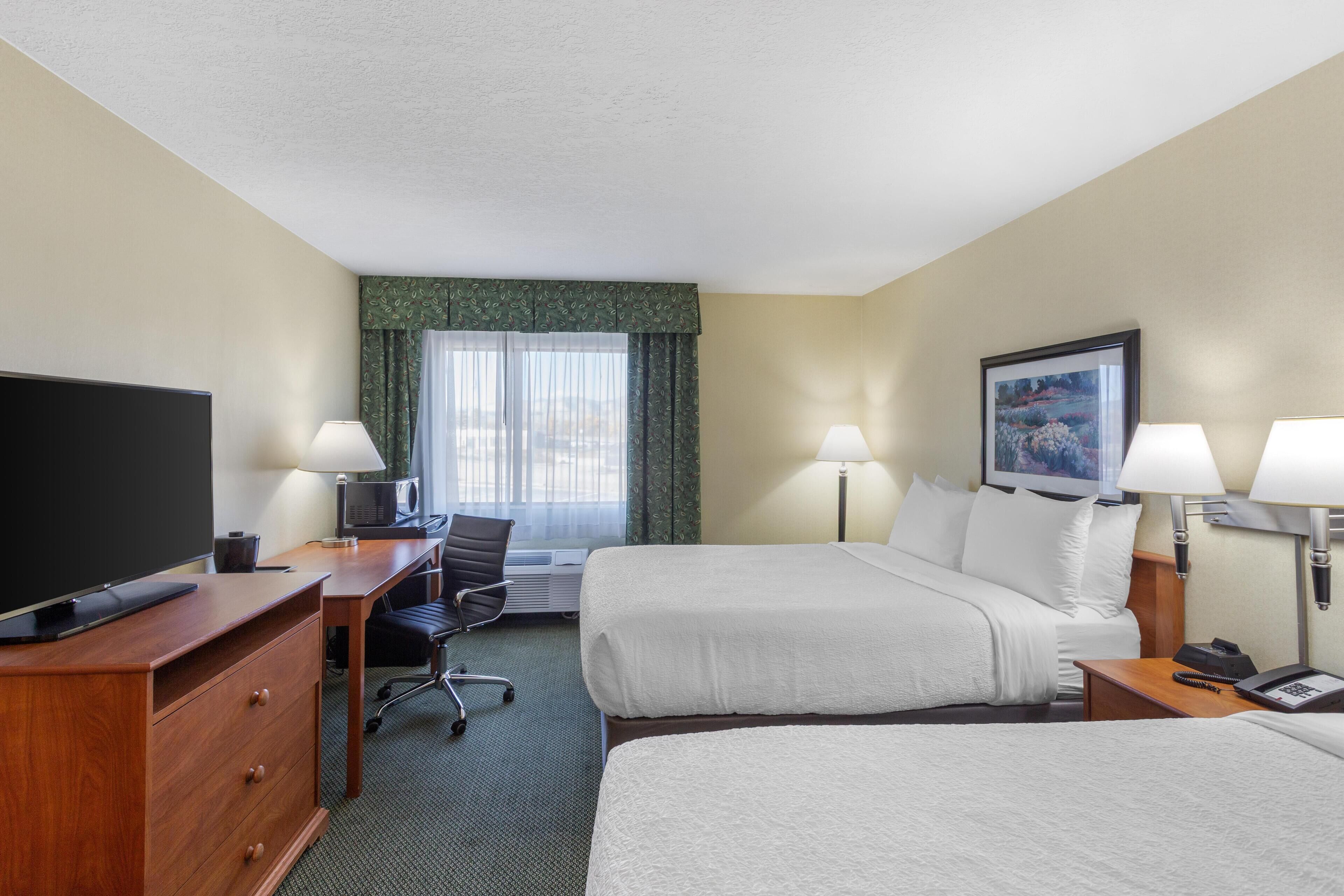 In-room safe, desk, laptop workspace, blackout drapes