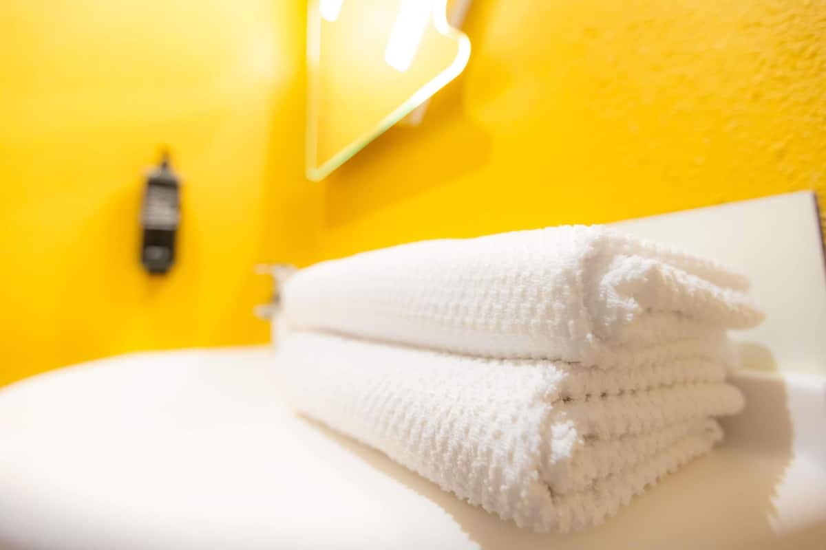 Chambre double | Bureau, rideaux dâobscurcissement, systĂšme dâinsonorisation