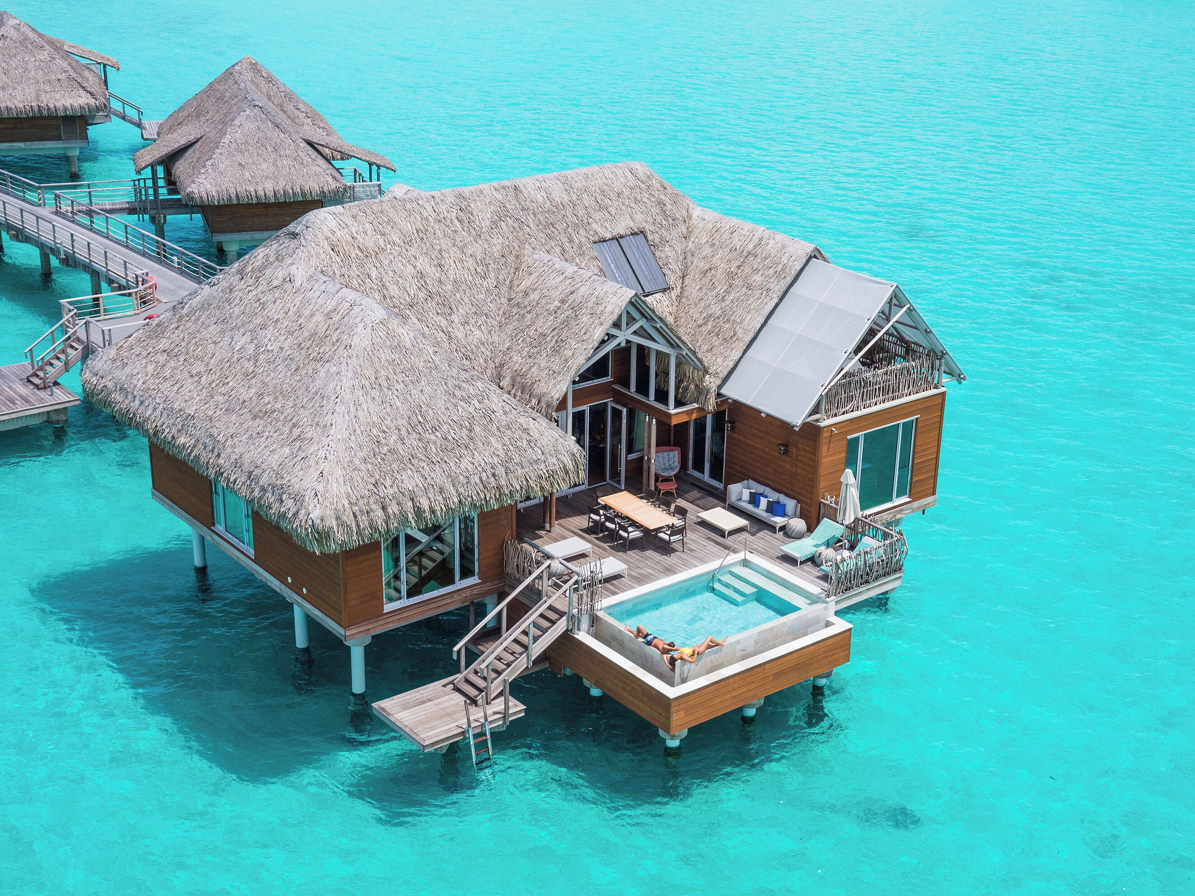 1 bedroom, Egyptian cotton sheets, premium bedding, pillowtop beds