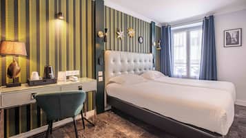 Superior kamer, 1 twee- of 2 eenpersoonsbedden | Hypoallergeen beddengoed, een bureau, geluiddichte muren, beddengoed
