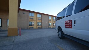 Unclassified image, 5 of 11, button - Econo Inn and Suites (Oklahoma City)