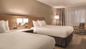 Room - Hotel Milwaukee Airport (Milwaukee)