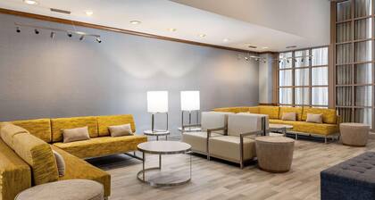 Hotel Milwaukee Airport