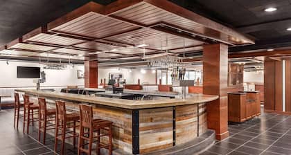 Hotel Milwaukee Airport