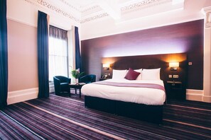 Executive Double Room | Egyptian cotton sheets, premium bedding, in-room safe, desk