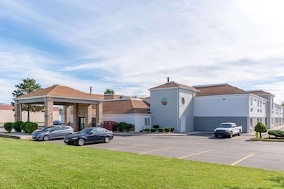 Quality Inn Fairborn near Wright Patterson AFB
