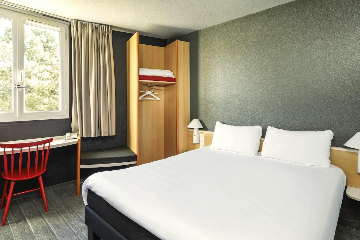 Standard-Doppelzimmer, 1 Doppelbett | Hochwertige Bettwaren, Pillowtop-Betten, Zimmersafe