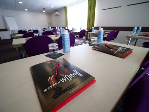 ibis Chartres Ouest Luce (8)