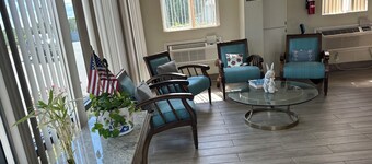 格林斯伯勒安可旅店