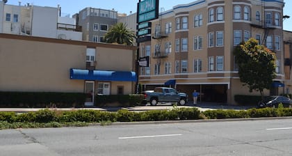 Alpha Inn & Suites