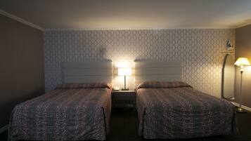 Standard Room, 2 Queen Beds | Desk, soundproofing, free WiFi, bed sheets