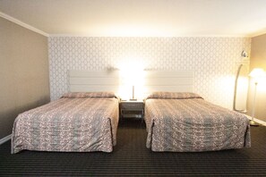 Standard Room, 2 Queen Beds | Desk, soundproofing, free WiFi, bed sheets - Alpha Inn & Suites (San Francisco)