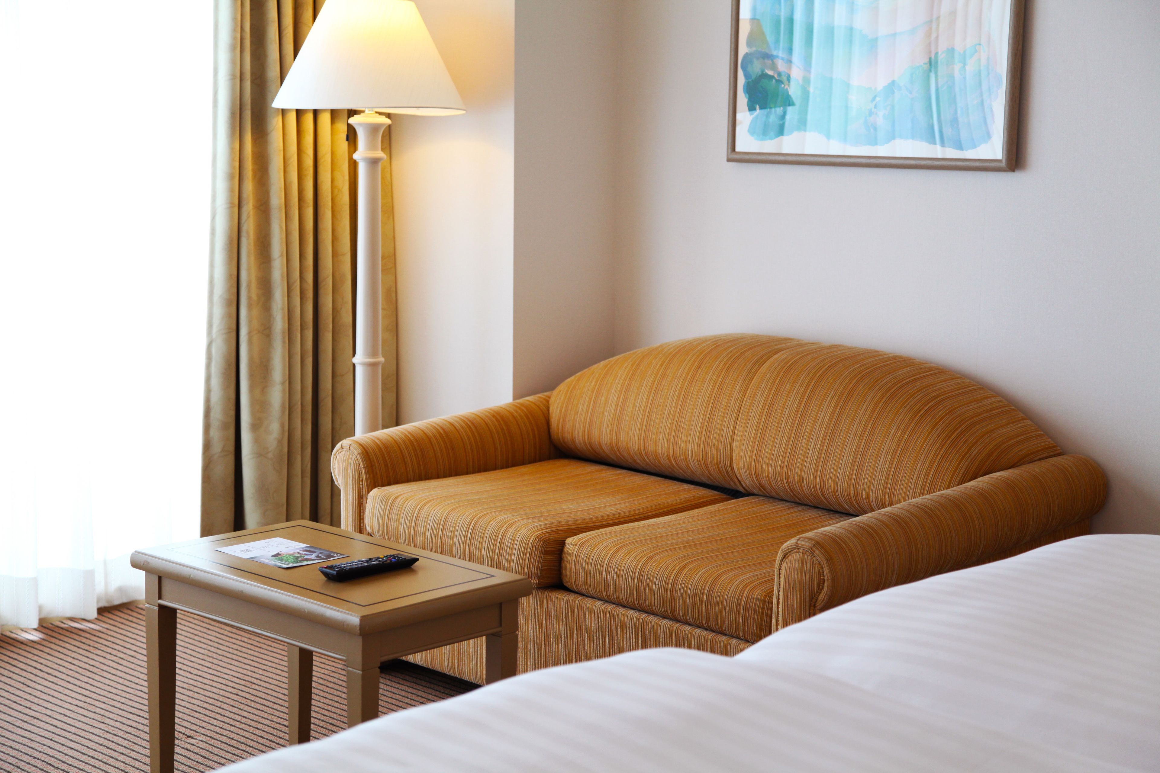 premium bedding, in-room safe, blackout curtains, free wifi