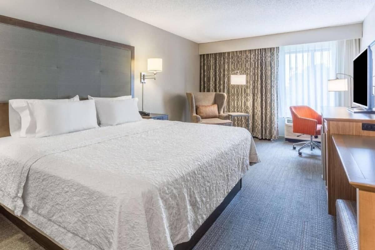 In-room safe, desk, iron/ironing board, free cots/infant beds