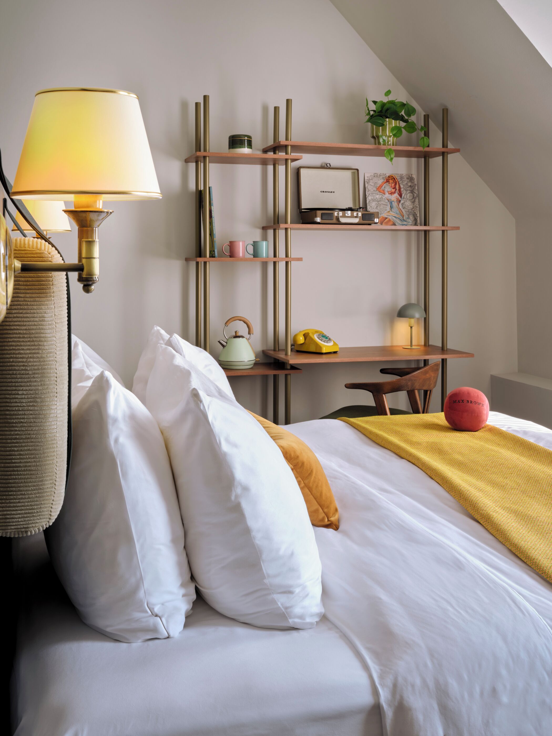 large room | desk, laptop workspace, blackout curtains, free wifi