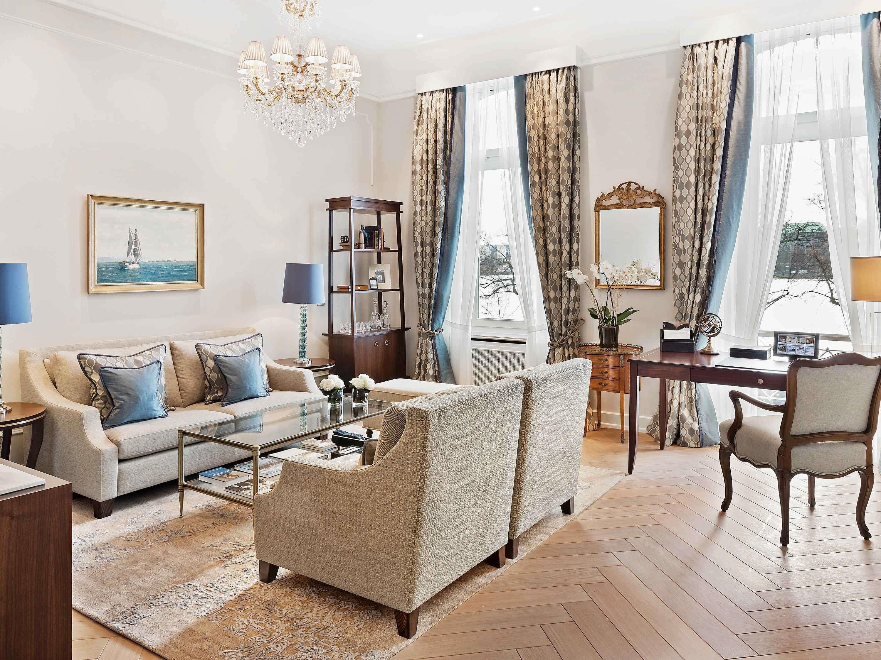 Literie de qualité supérieure, minibar, coffres-forts dans les chambres