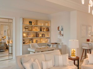 Sängtillbehör av högsta kvalitet och minibar