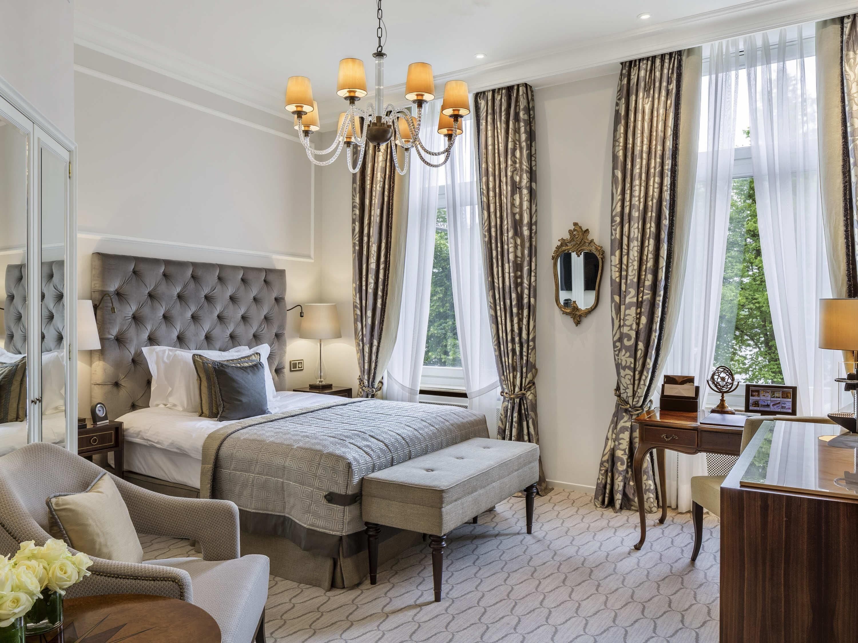 Literie de qualité supérieure, minibar, coffres-forts dans les chambres