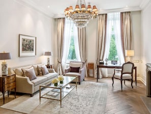 Junior Suite, 1 King Bed, Lake View (Combined living and sleeping area) | Premium bedding, minibar, in-room safe, individually decorated