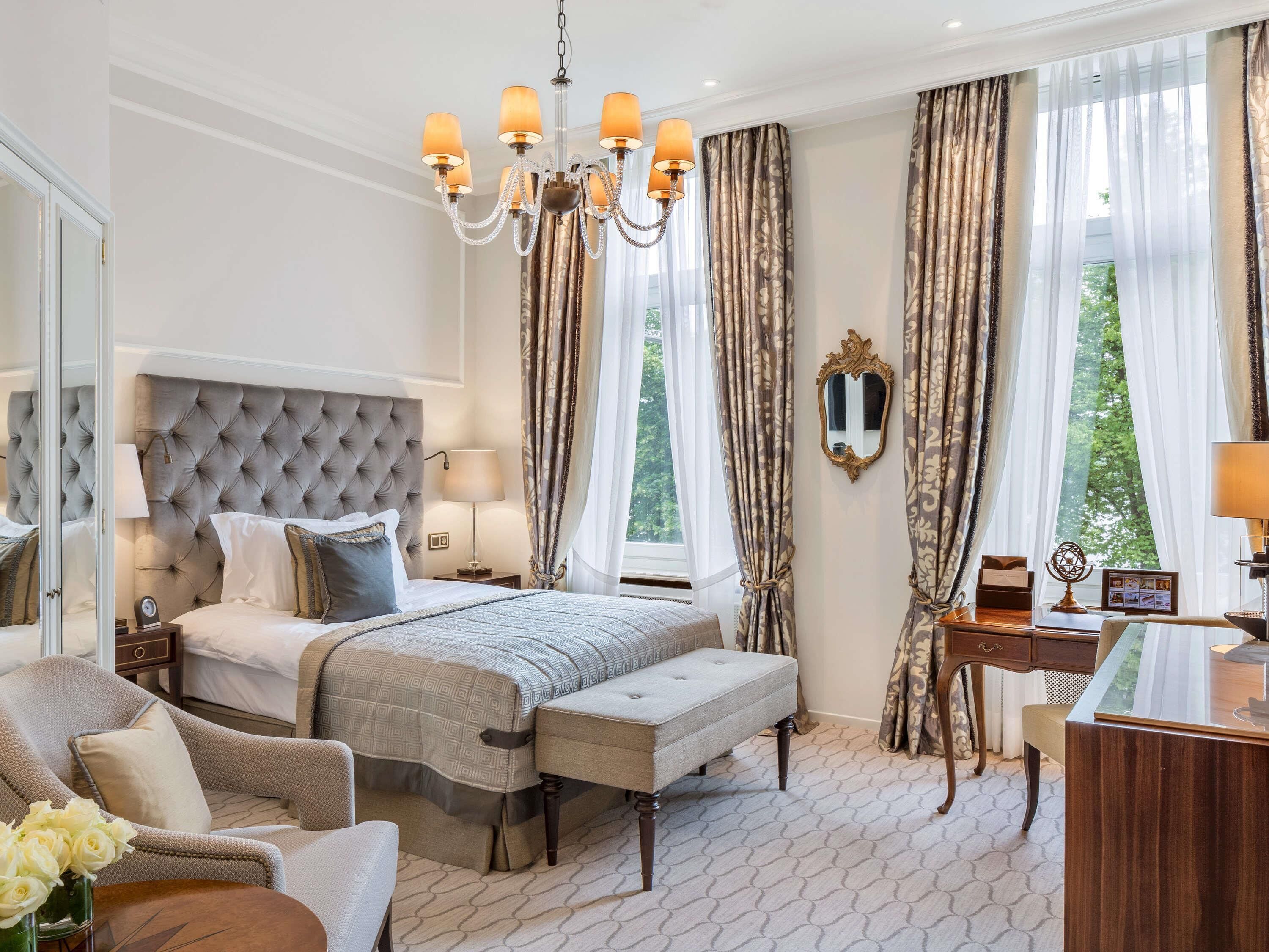 Fairmont - Rum - 1 queensize-säng - sjöutsikt | Sängtillbehör av högsta kvalitet och minibar