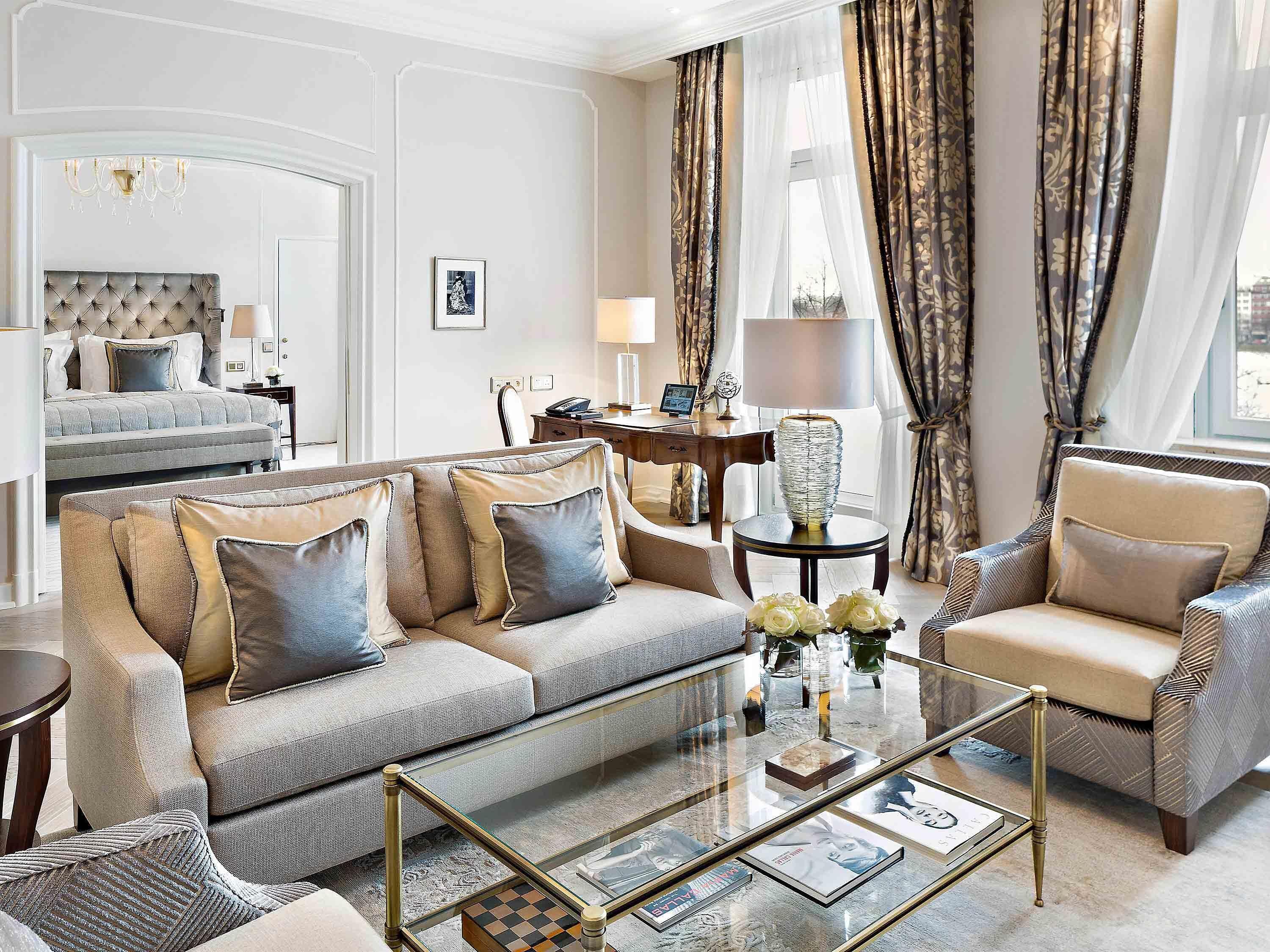 Suite, 1 Bedroom, Lake View (Celebrity King. Separate Living Room) | Premium bedding, minibar, in-room safe, desk